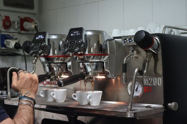 (亀屋食品・2025社員研修旅行①）-CAFFEN社-
